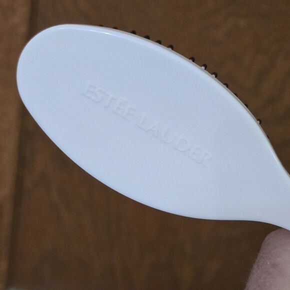 Vintage Estee Lauder Hair Brush White Small Oval 6.5" Travel Compact blball Tip - Picture 5 of 9